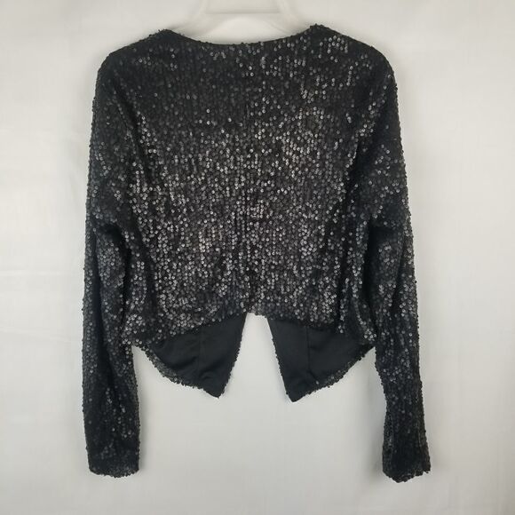 TORRID BLACK SEQUINED CROPPED JACKET. Size 00. - Picture 11 of 12